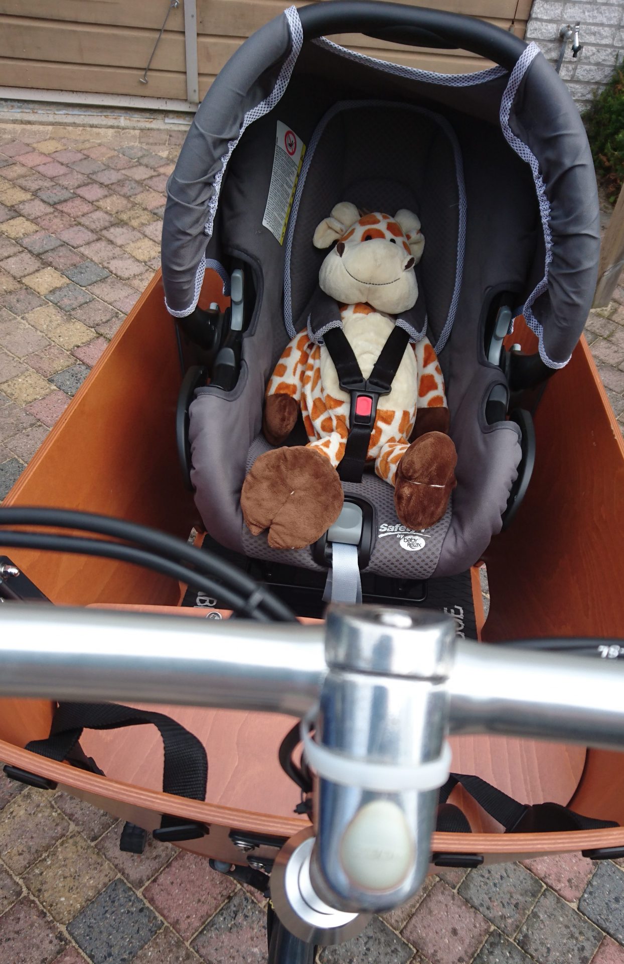 bakfiets baby seat